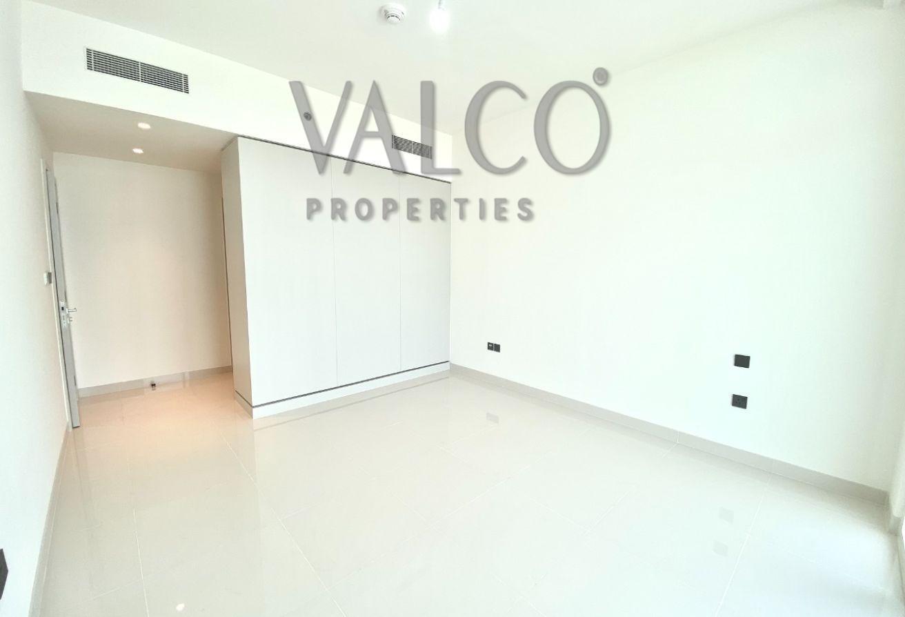 BEST VIEWS | VACANT | PRIVATE BEACH ACCESS photo 22