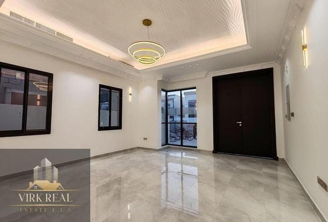 107320273 - Property Image 2