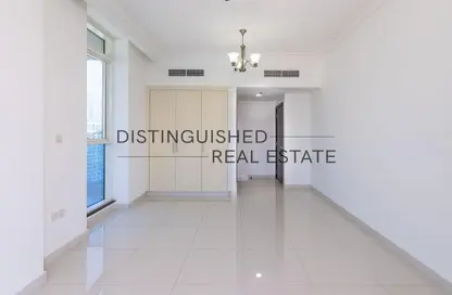 شقة - غرفة نوم - 2 حمامات للايجار في ماجيستك تاور - شارع الابراج - الخليج التجاري - دبي