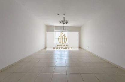 Apartment - 3 Bedrooms - 5 Bathrooms for rent in Al Hafeet Tower - Al Khan - Sharjah
