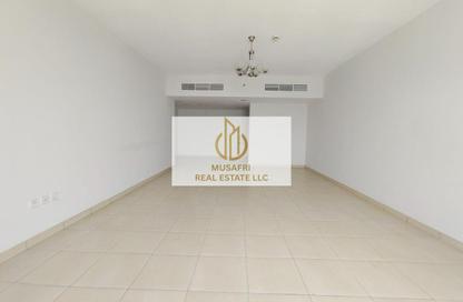 Apartment - 3 Bedrooms - 5 Bathrooms for rent in Al Hafeet Tower - Al Khan - Sharjah