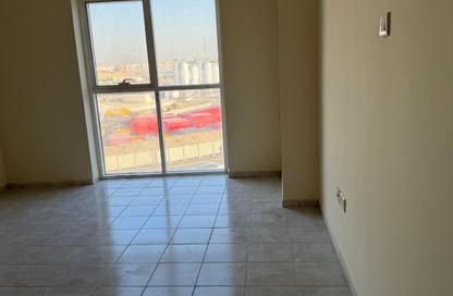 Apartment - 1 Bedroom - 2 Bathrooms for sale in Global Green View - CBD (Central Business District) - International City - Dubai
