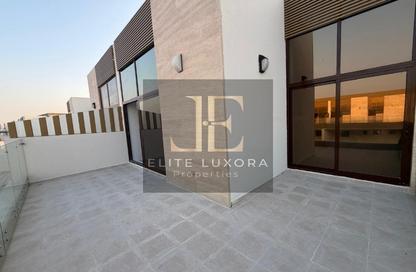 Villa - 4 - 4 for sale in Elie Saab VIE Townhouses - District 11 - Mohammed Bin Rashid City - Dubai Villa - 4 - 4 for sale in Elie Saab VIE Townhouses - District 11 - Mohammed Bin Rashid City - Dubai