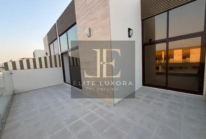 145513304 - Property Image 2