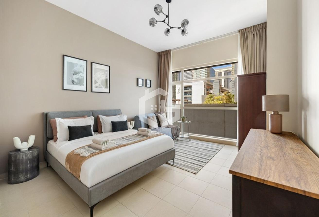 Fully Furnished | Chiller Free | Without Balcony photo 9