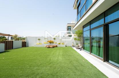 Townhouse - 4 - 6 for sale in Souk Al Jubail - Al Jubail Island - Abu Dhabi