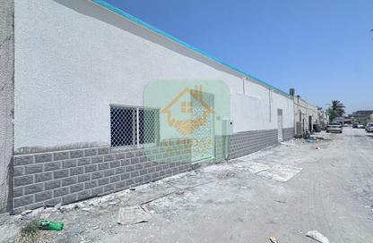 سكن عمال - استوديو - 8 حمامات للايجار في دهن - رأس الخيمة