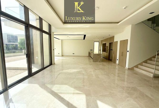 97816390 - Property Image 3