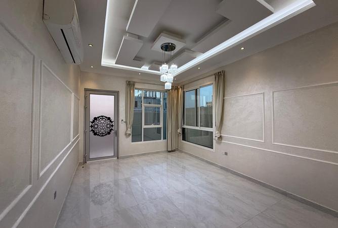 142354021 - Property Image 3