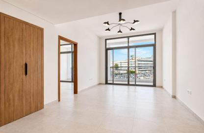 Apartment - 1 Bedroom - 2 Bathrooms for rent in Al Nasr Central Building - Oud Metha - Bur Dubai - Dubai