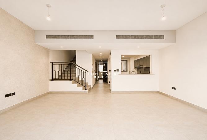 127017578 - Property Image 2