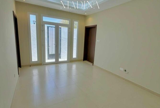 104692512 - Property Image 3