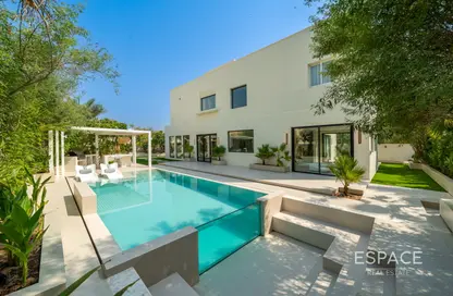 Villa - 5 Bedrooms - 5 Bathrooms for sale in Meadows 9 - Meadows - Dubai