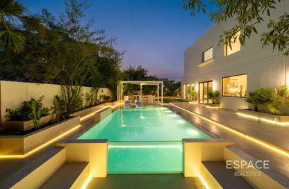 Villa - 5 Bedrooms - 5 Bathrooms for sale in Meadows 9 - Meadows - Dubai