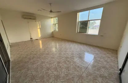 فيلا - 5 غرف نوم - 5 حمامات للايجار في الفيحاء - الشرق - الشارقة