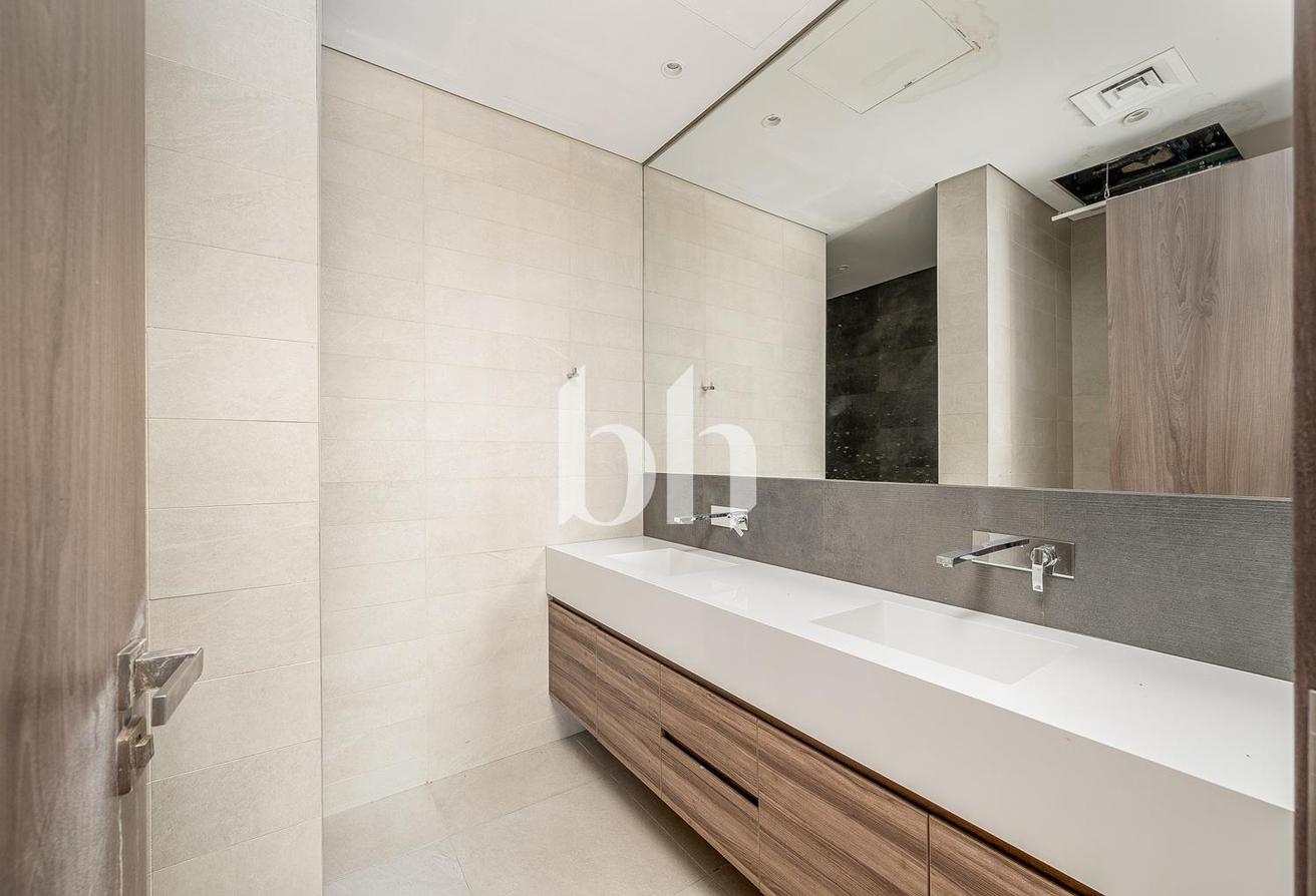 Unfurnished | Vacant 2BR | Flexible payment photo 8