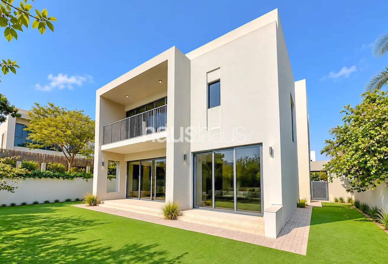 119042399 - Property Main Image