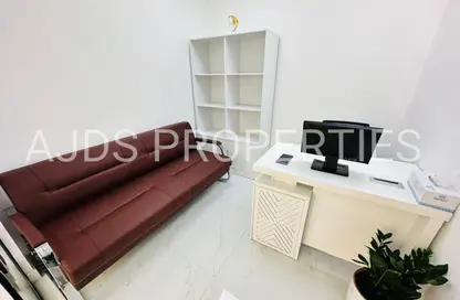 Office Space - 1 Bedroom - 1 Bathroom for rent in Reem Residency - Al Karama - Dubai