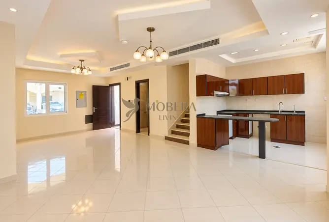 152842115 - Property Image 2