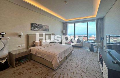 Apartment - Studio - 1 Bathroom for sale in The Palm Tower - Palm Jumeirah - Dubai