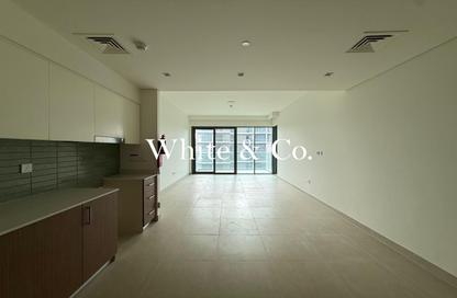 Apartment - 2 Bedrooms - 2 Bathrooms for sale in Seagate Building 2 - Seagate - Mina Rashid - Dubai