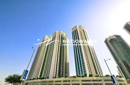 Apartment - 2 Bedrooms - 3 Bathrooms for sale in Marina Heights - Marina Square - Al Reem Island - Abu Dhabi