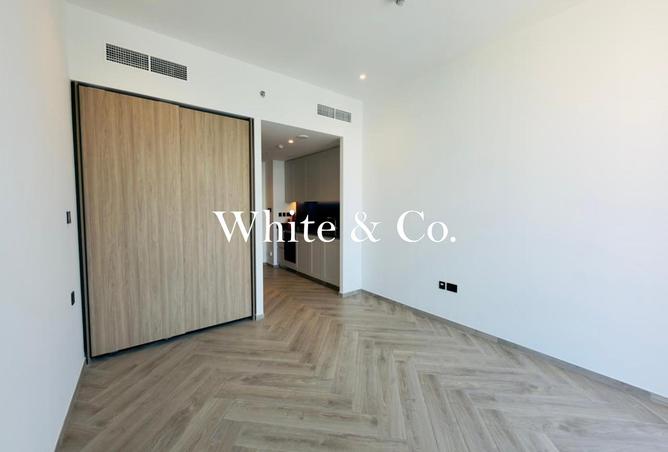 83212600 - Property Image 3