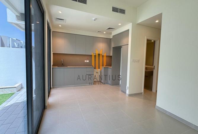 71510003 - Property Image 3