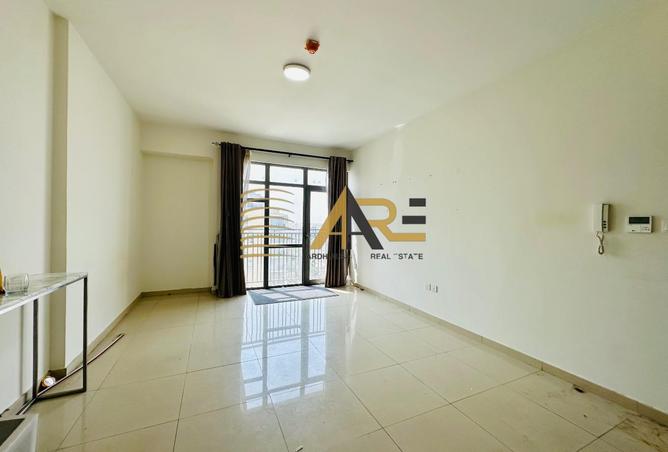 124265744 - Property Image 3