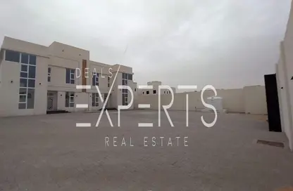 فيلا - 5 غرف نوم - 6 حمامات للايجار في مدينة الرياض - أبوظبي