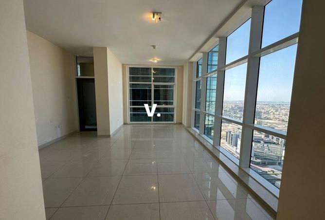 71498007 - Property Image 2