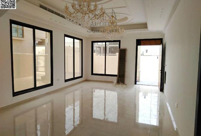 75401963 - Property Image 3