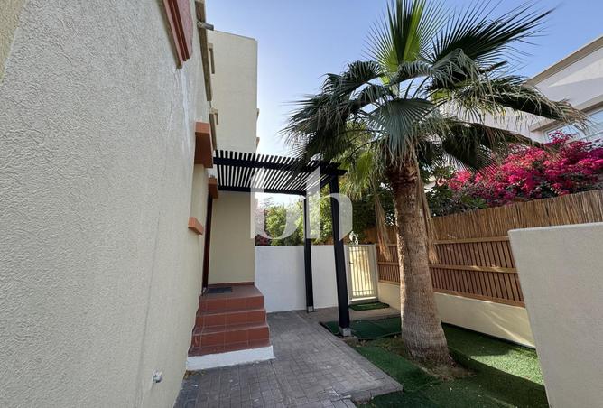 57754489 - Property Main Image