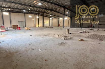 Warehouse - Studio - 3 for rent in Umm Al Thuoob - Umm Al Quwain