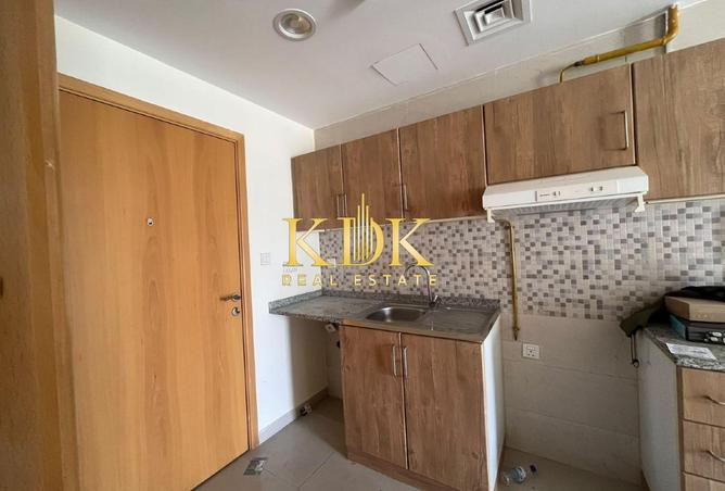 143747009 - Property Image 3