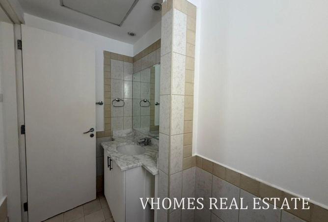 67432615 - Property Image 3