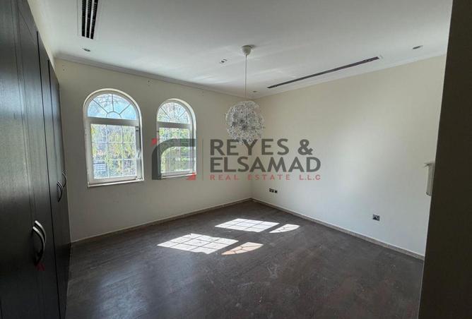 82781740 - Property Image 2