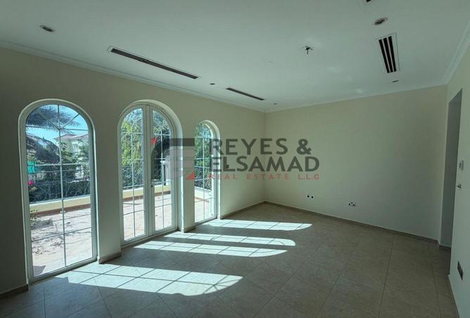 82781740 - Property Main Image