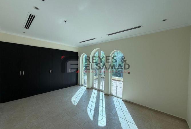 82781740 - Property Image 3