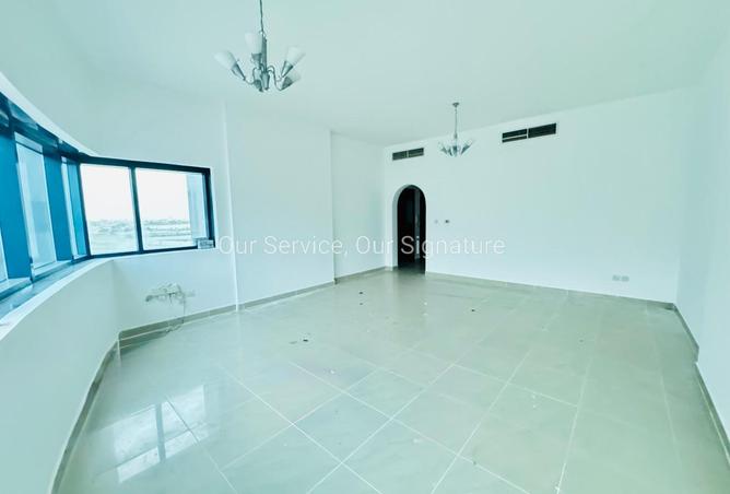 105990391 - Property Image 2