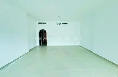 Apartment - 1 Bedroom - 2 Bathrooms for rent in New Al Taawun Road - Al Taawun - Sharjah Apartment - 1 Bedroom - 2 Bathrooms for rent in New Al Taawun Road - Al Taawun - Sharjah