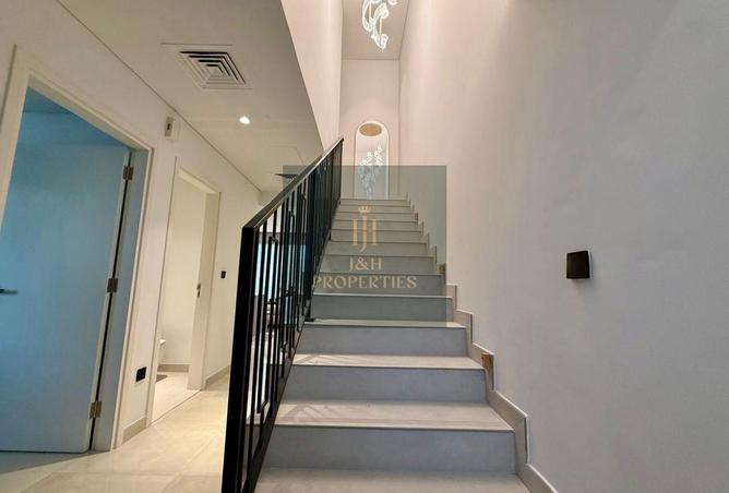 144600420 - Property Image 3