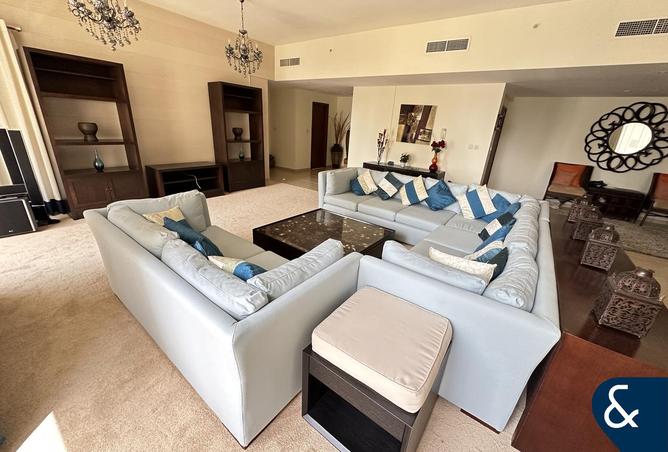 73865353 - Property Image 2