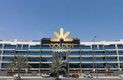 Apartment - 2 Bedrooms - 2 Bathrooms for sale in Anchorage Residence - Dubai South (Dubai World Central) - Dubai