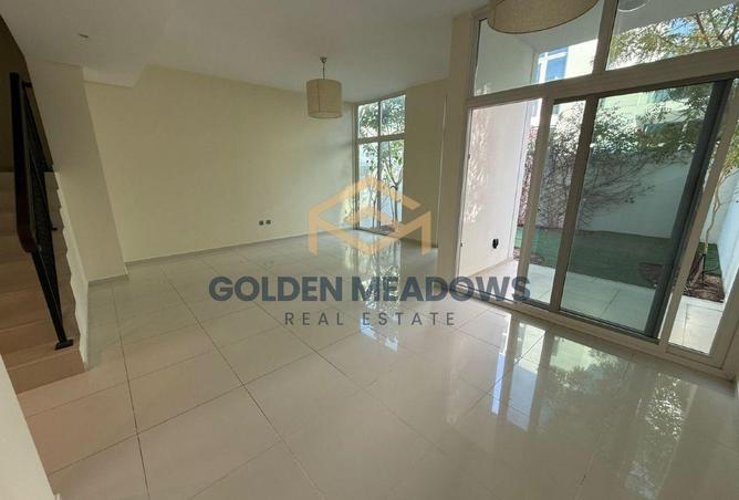 69898577 - صورة العقار 3