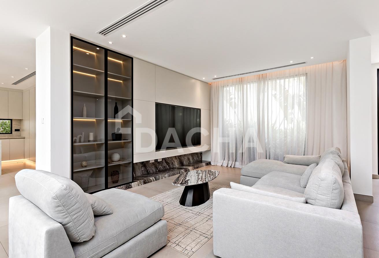 Lake View | Luxury 4 Bed | Furnished photo 5