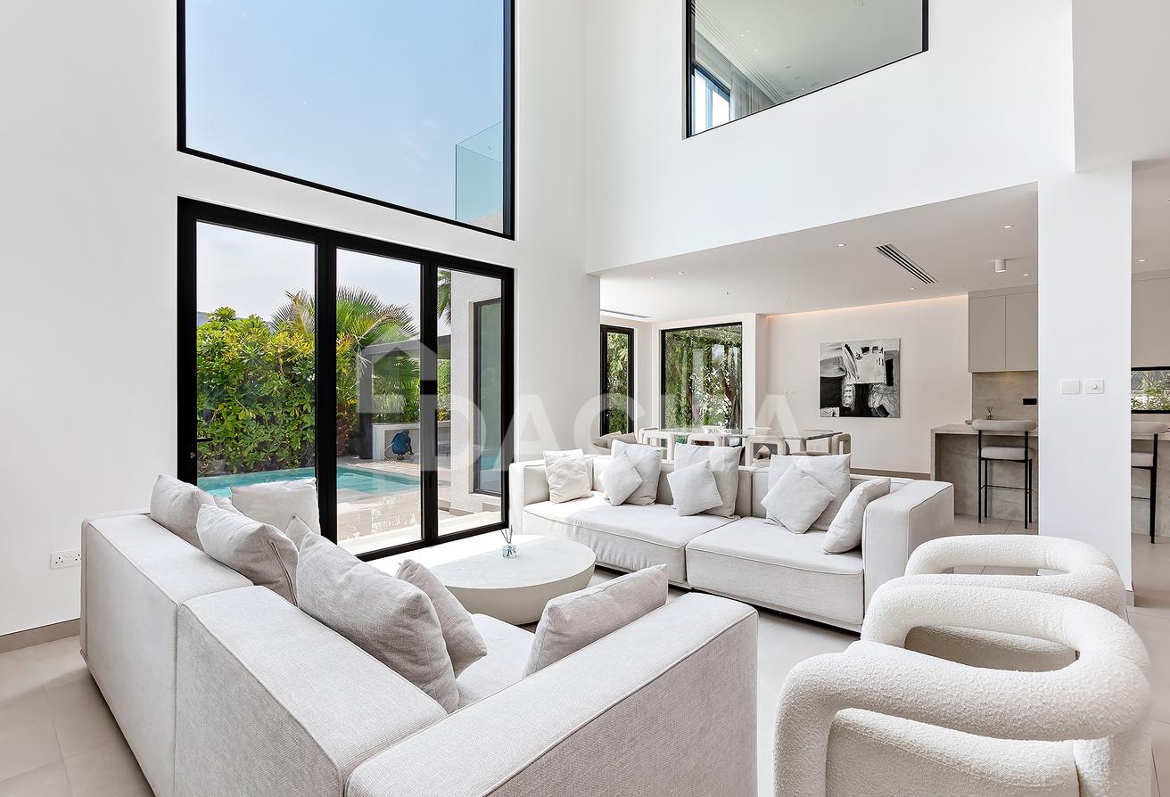 Lake View | Luxury 4 Bed | Furnished photo 6