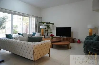 Villa - 4 Bedrooms - 5 Bathrooms for sale in Nad Al Sheba 3 - Nad Al Sheba - Dubai