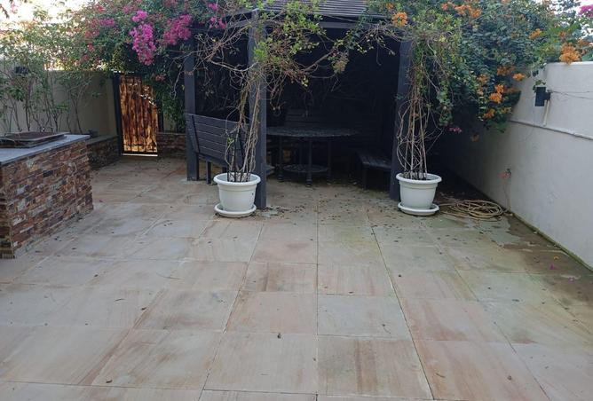 71928936 - Property Main Image