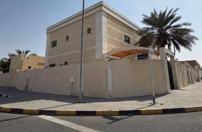 Villa - 4 Bedrooms - 4 Bathrooms for rent in Al Azra - Al Riqqa - Sharjah